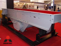 Vibrating Feeder 1